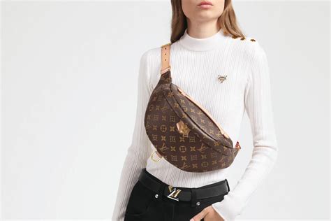 fanny packs louis vuitton